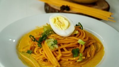 Mie Gomak