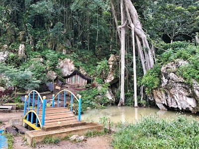 Jorong Sonsang rumah hobbit pituluik