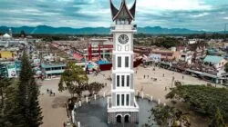 Jam Gadang Bukittinggi: Ikon Sejarah & Wisata Unik di Sumbar