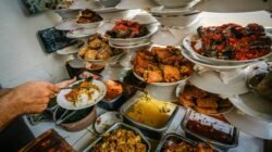 Objek Wisata Padang vs Bali: Pilih Mana untuk Liburan Keluarga?